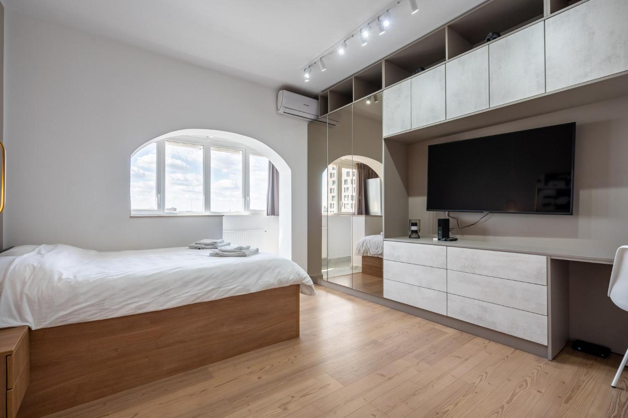 Sunset - Luxury Studio On Calea Victoriei Bükreş Dış mekan fotoğraf