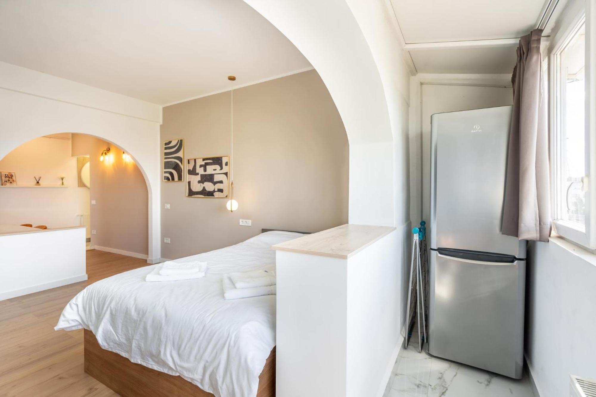 Sunset - Luxury Studio On Calea Victoriei Bükreş Dış mekan fotoğraf